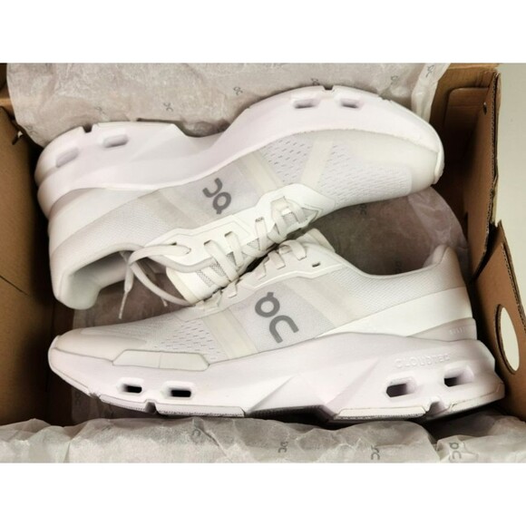 On Women's White / Frost Cloudpulse Training Shoes Size 9 - Picture 1 of 11